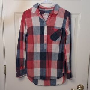 Merona Red/White and Blue Plaid Textured Shirt, Size Small. Half Button Down